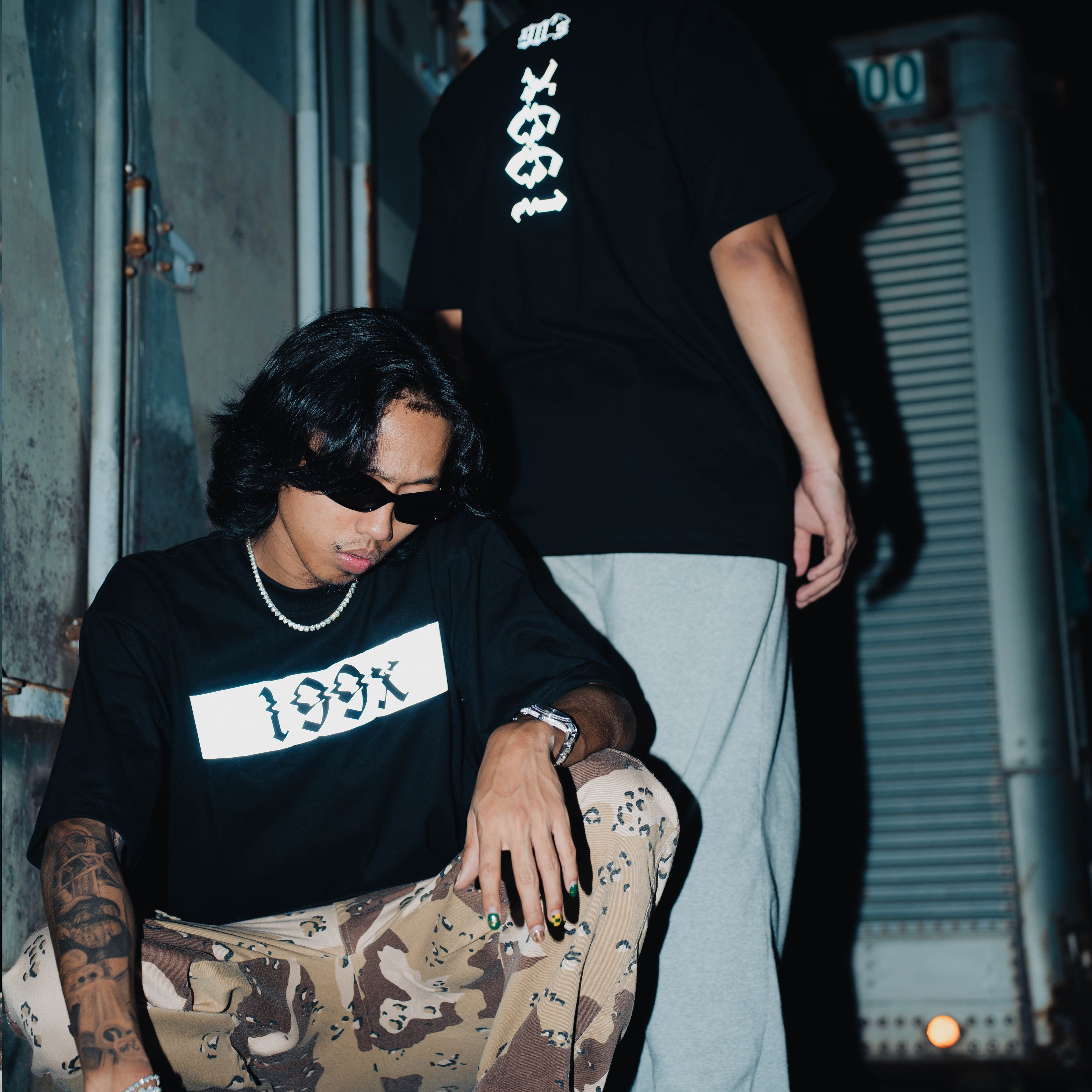 REFLECTORIZED SHIRT ( NO PRICE AND DESCRIPTION )