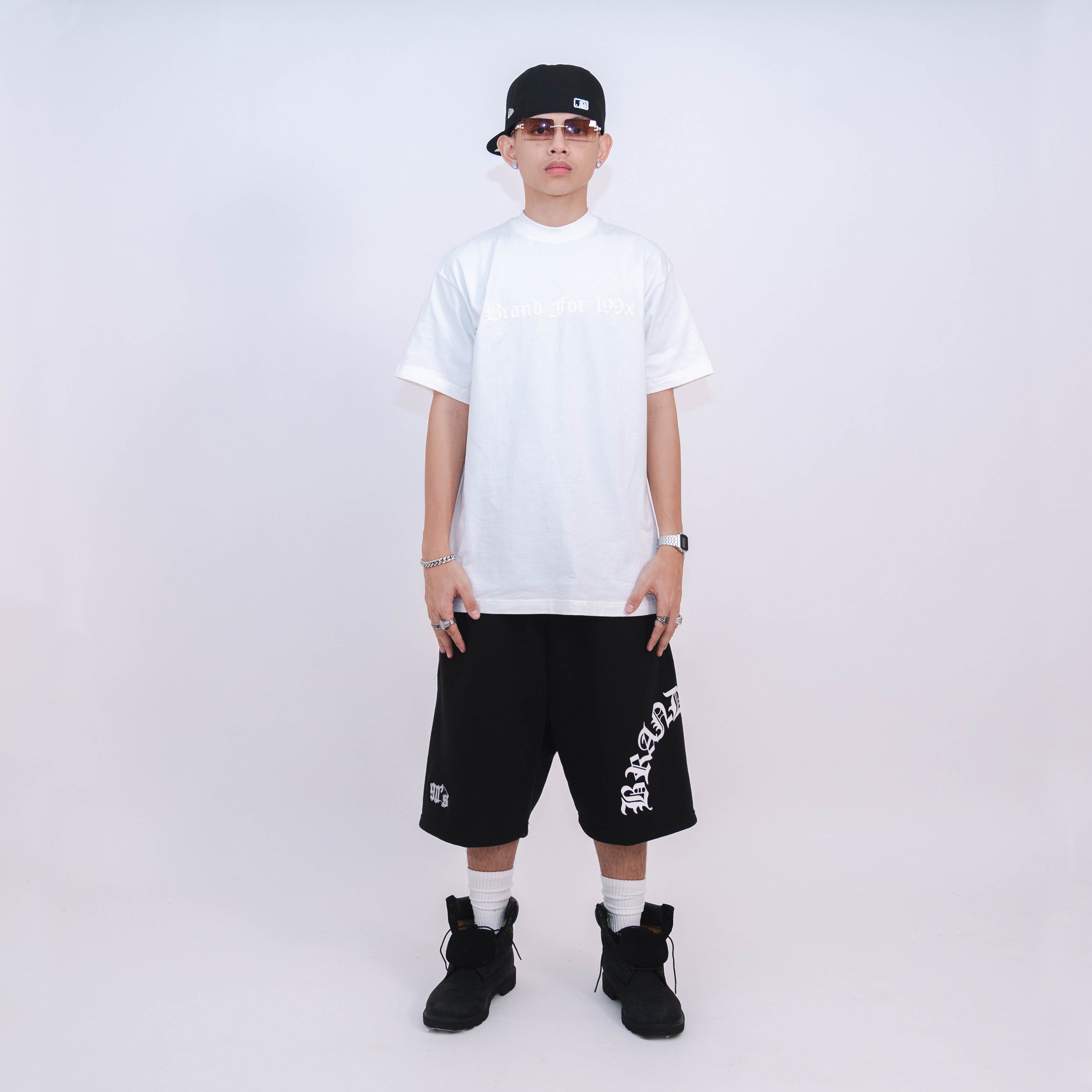 WHITE ON WHITE ( NO PRICE, SIZECHARTS AND DESCRIPTION )