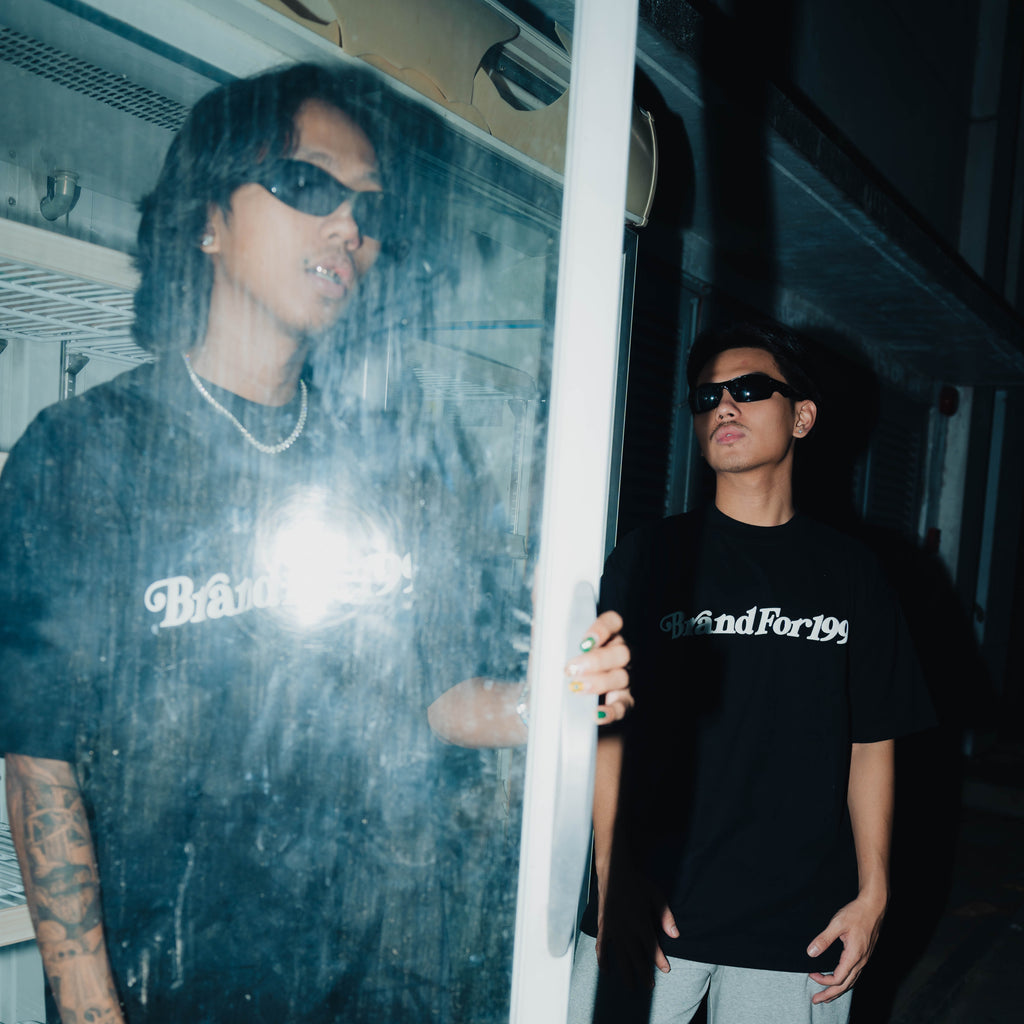 EMBOSSED 90'S SHIRT ( BLACK ) ( NO PRICE ) ( NO DESCRIPTION )
