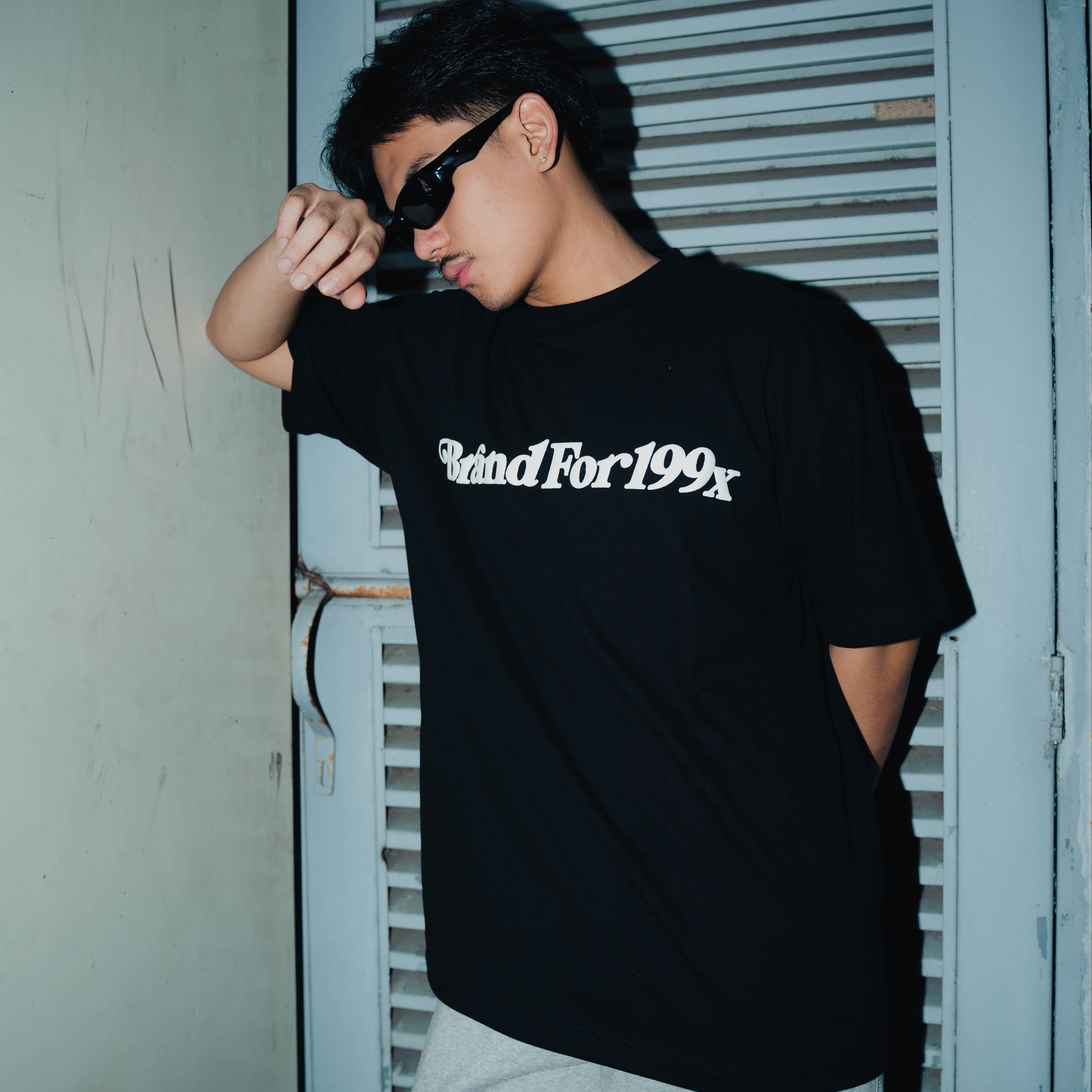 EMBOSSED 90'S SHIRT ( BLACK ) ( NO PRICE ) ( NO DESCRIPTION )