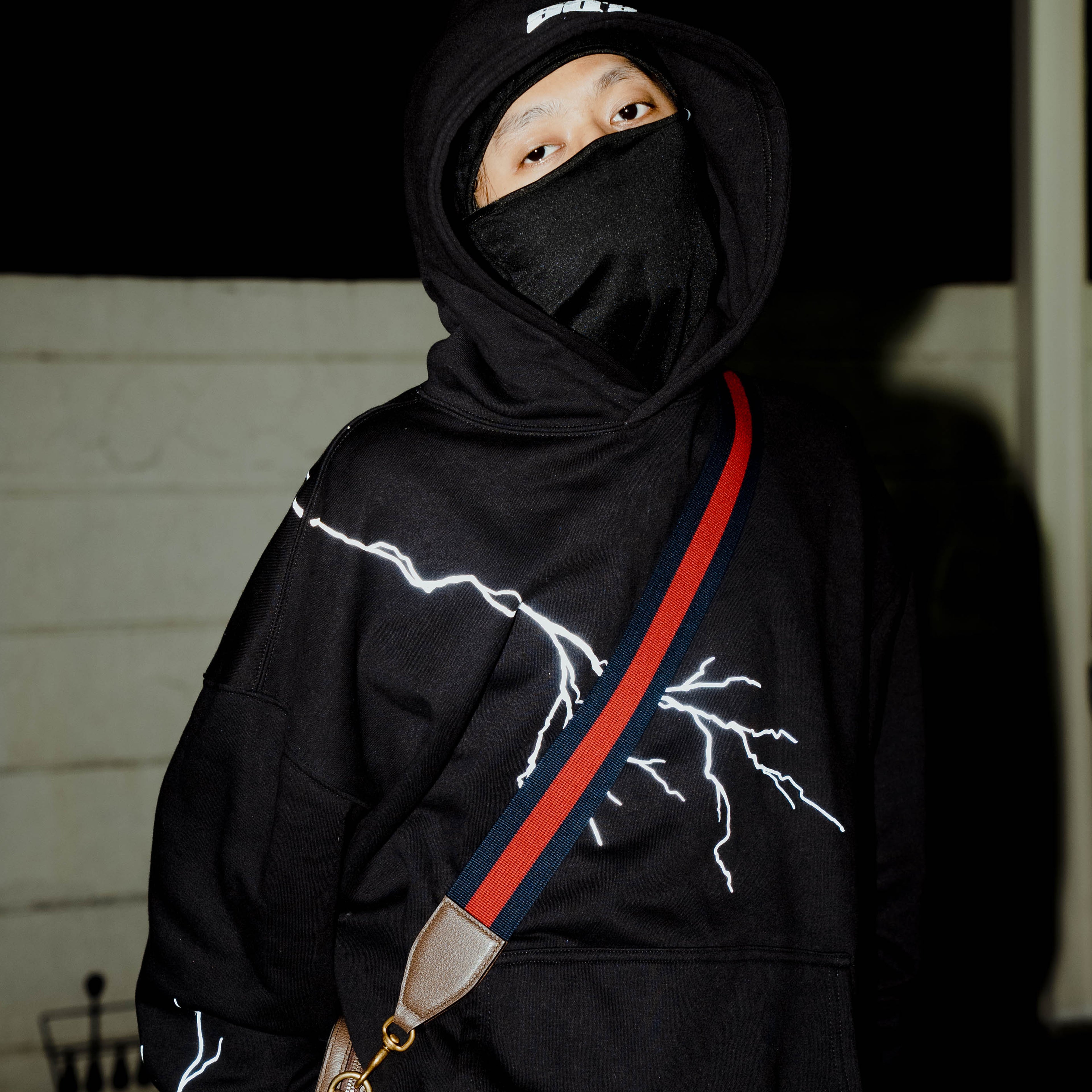 LIGHTNING REFLECTORIZED HOODIE ( NO SIZE CHARTS, NO PRICE AND DESCRIPTION )